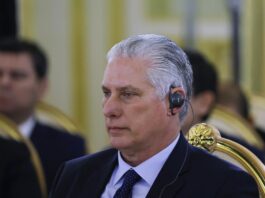 Díaz-Canel afirma que Cuba "saldrá adelante" con las reformas económicas en marcha Miguel Diaz-Canel