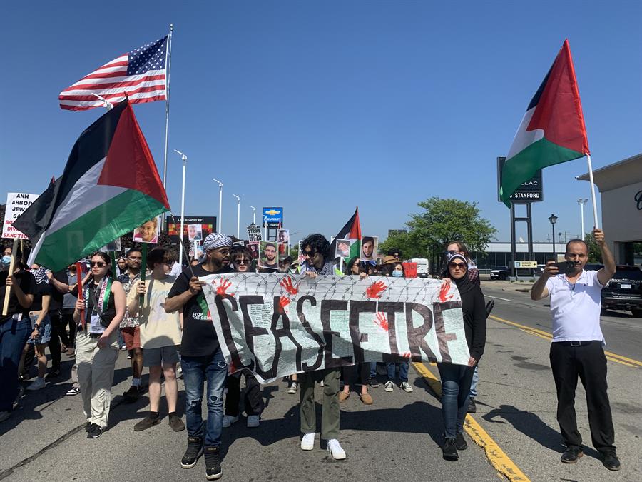 Personas se manifiestan a favor de Palestina (2)