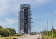 Starliner de Boeing montado sobre el cohete Atlas V