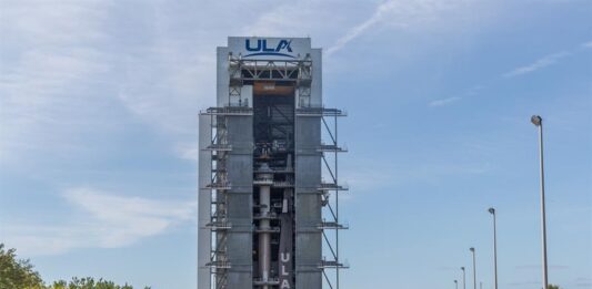 Starliner de Boeing montado sobre el cohete Atlas V