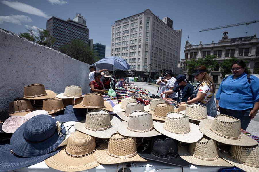 venta de sombreros este mi&eacute;rcoles, en la ciudad de Monterrey
