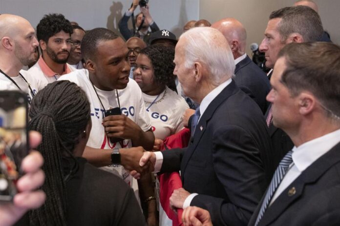 Joe Biden (38) Joe Biden
