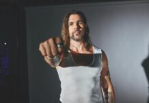 El rock latino de Juanes conquista Málaga en el inicio de su gira en España Juanes
