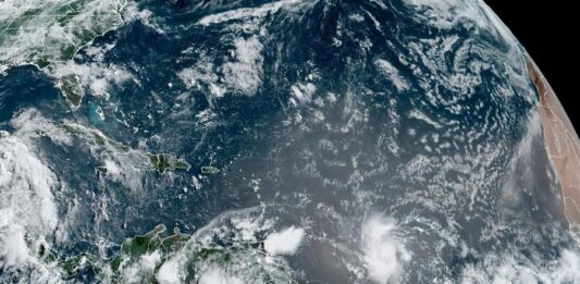 localización de la tormenta tropical Beryl