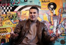 El cantante colombiano Pipe Bueno: "Somos hijos musicalmente de México" El cantautor colombiano Pipe Bueno