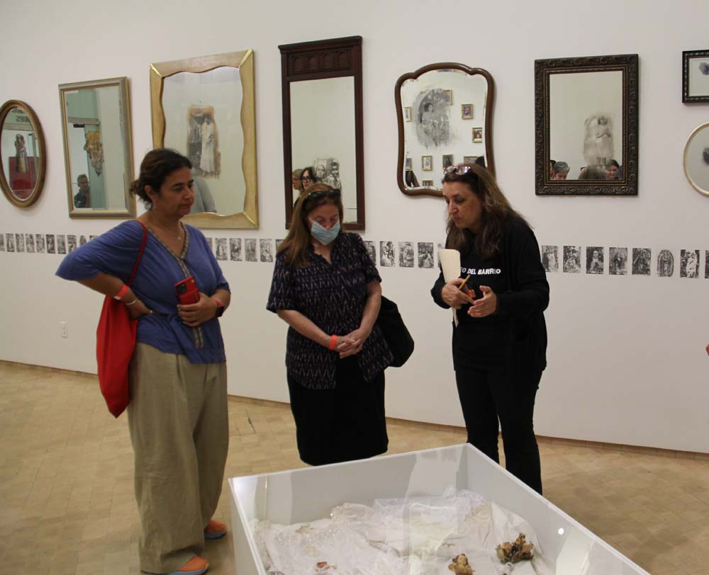 La exposici&oacute;n Amalia Mesa-Bains: