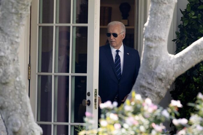 Joe Biden (32) Joe Biden