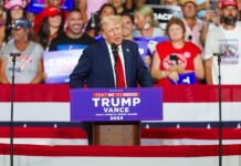Trump acusa al Partido Demócrata de haber dado "un golpe de Estado" contra Biden Trump