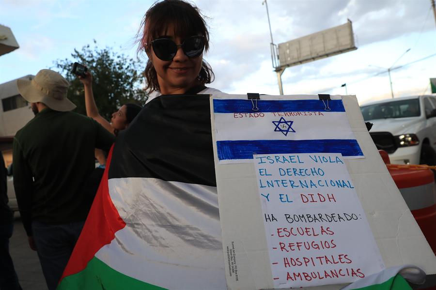 Activistas del Frente Binacional por la Libertad de Palestina, protestan (1)