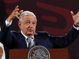 Andrés Manuel López Obrador (2)