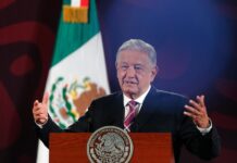 López Obrador pide información sobre el acuerdo que negocian hijos de el Chapo con EE.UU. El presidente de México, Andrés Manuel López Obrador, habla durante una rueda de prensa