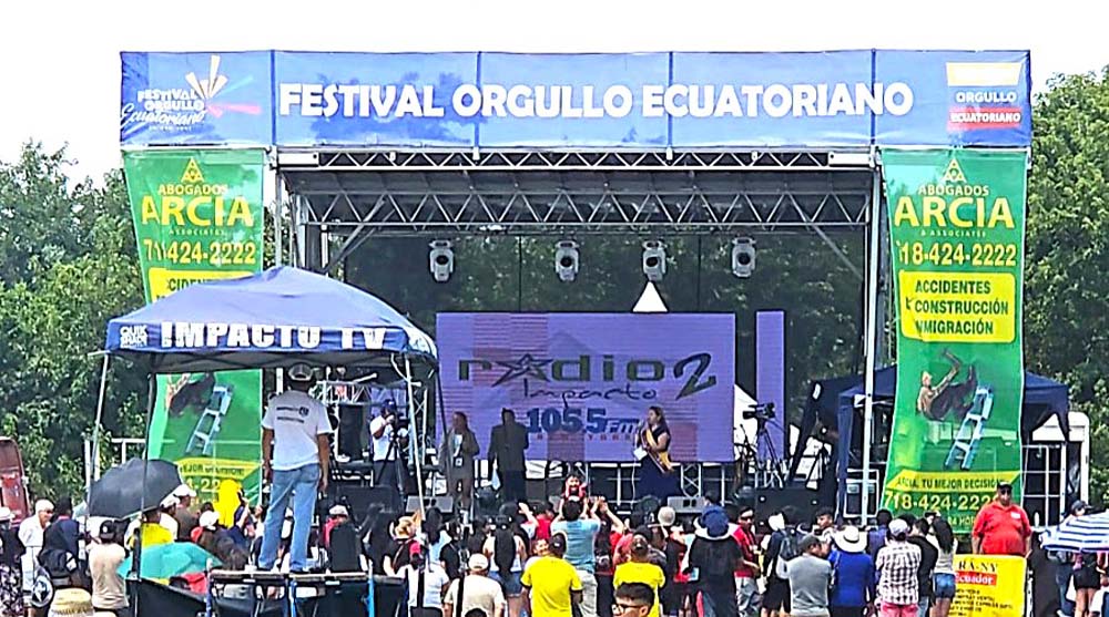 FESTIVAL ECUATORIANO