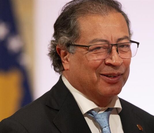 Sheinbaum confirma reunión con el colombiano Gustavo Petro para afinar agenda bilateral Gustavo Petro