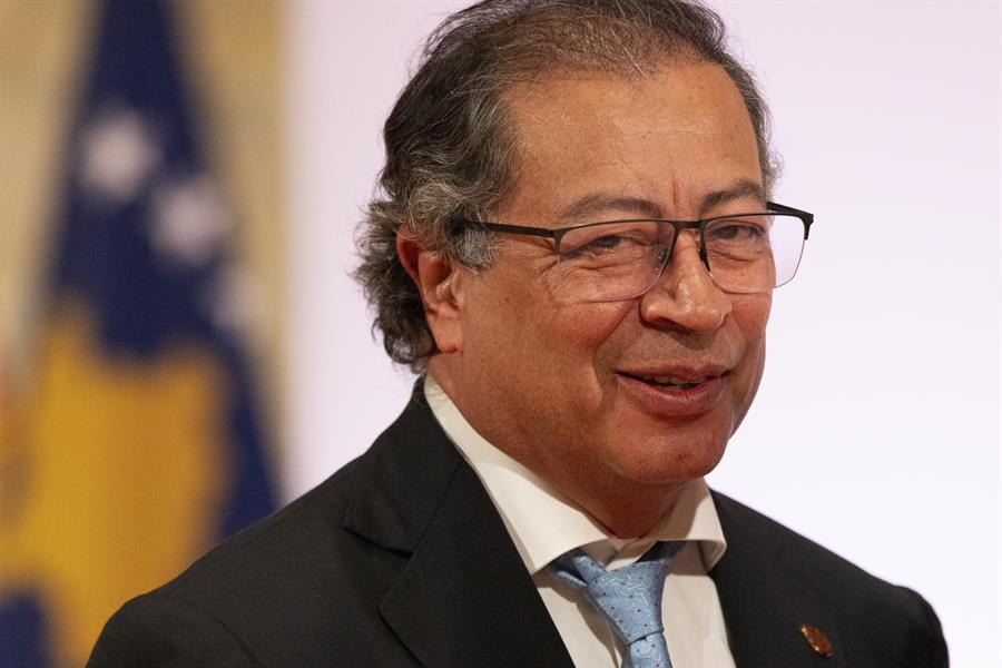 Gustavo Petro Gustavo Petro