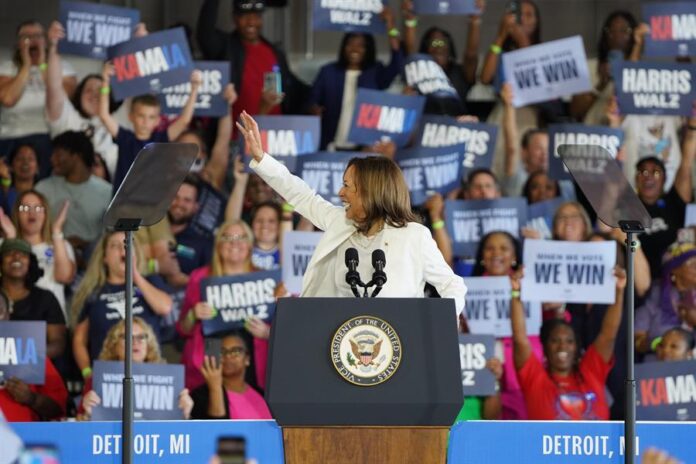 Kamala Harris (28) Kamala Harris