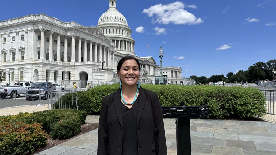 La gestora en la organización Conservación Nacional de la Tierra Nativoamericana, Cassaundra Pino