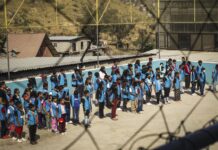 Unos 1.000 niños migrantes recién llegados a Nueva York han dejado la escuela