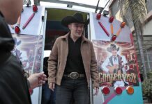 El artista colombiano Luis Alfonso