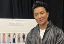 Prabal Gurung colorea la temporada y las elecciones en EE.UU.: "Si dudan, piensen en azul" El diseñador nepalí-estadounidense Prabal Gurung posa previo a un desfile este sábado en New York