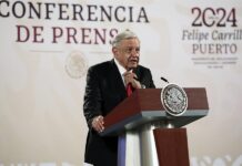 El presidente de México, Andrés Manuel López Obrador, participa durante su conferencia de prensa