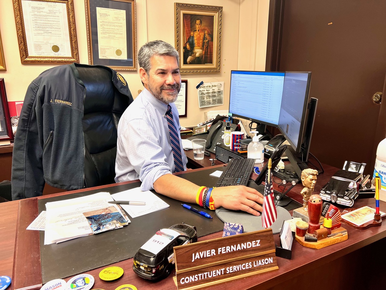 JAVIER-OFFICE