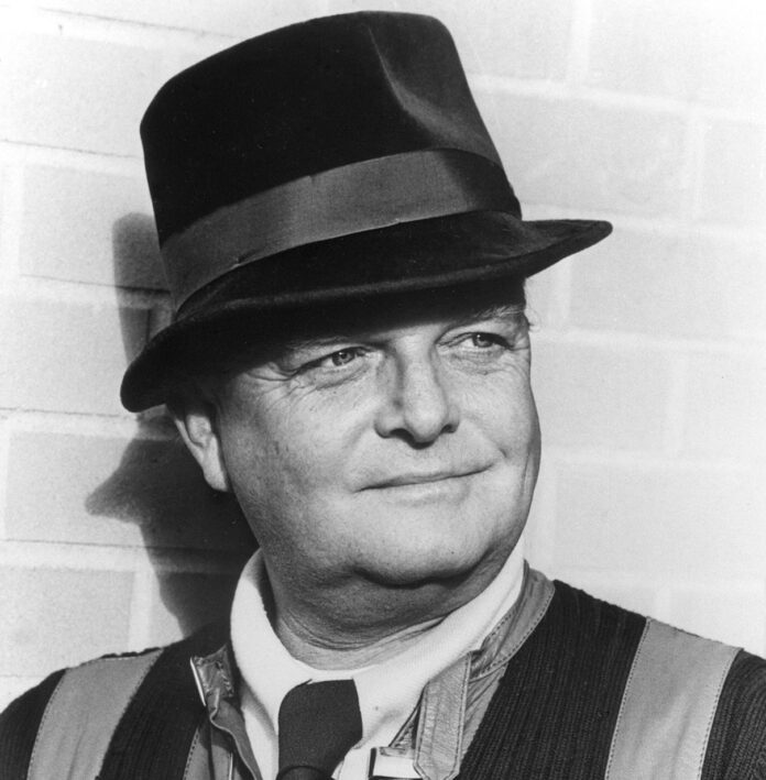 el escritor estadounidense Truman Capote