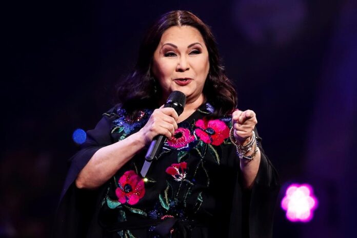 la-cantante-mexicana-Ana-gabriel la-cantante-mexicana-Ana-gabriel