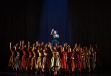 Federico García Lorca vuelve a Nueva York como protagonista de la ópera Ainadamar Angel Blue como Margarita Xirgu durante un momento de la obra 'Ainadamar'.