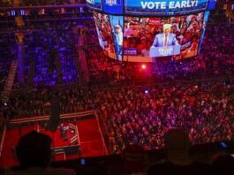El candidato republicano a la presidencia estadounidense Donald Trump durante un acto electoral celebrado en el Madison Square Garden