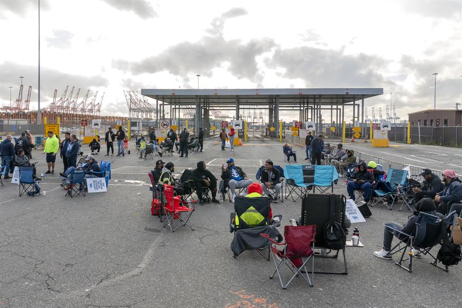 Trabajadores del puerto mar&iacute;timo de Nueva Jersey, miembros del sindicato International Longshoremen&rsquo;s Association (1)