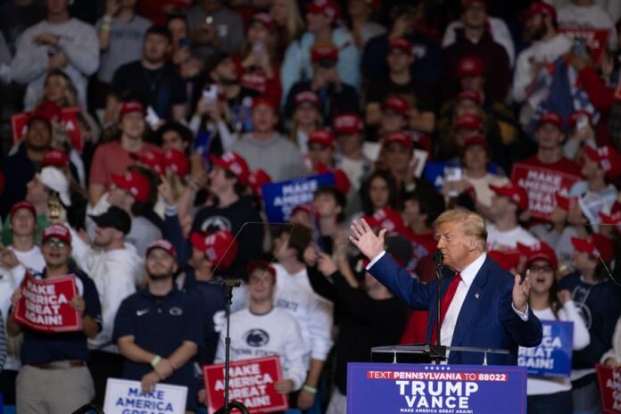 Trump en un mitin (3) Trump en un mitin