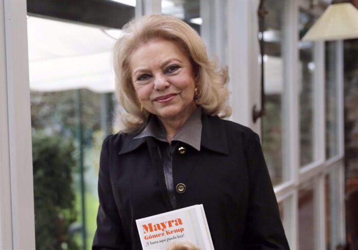 presentadora Mayra Gómez Kemp
