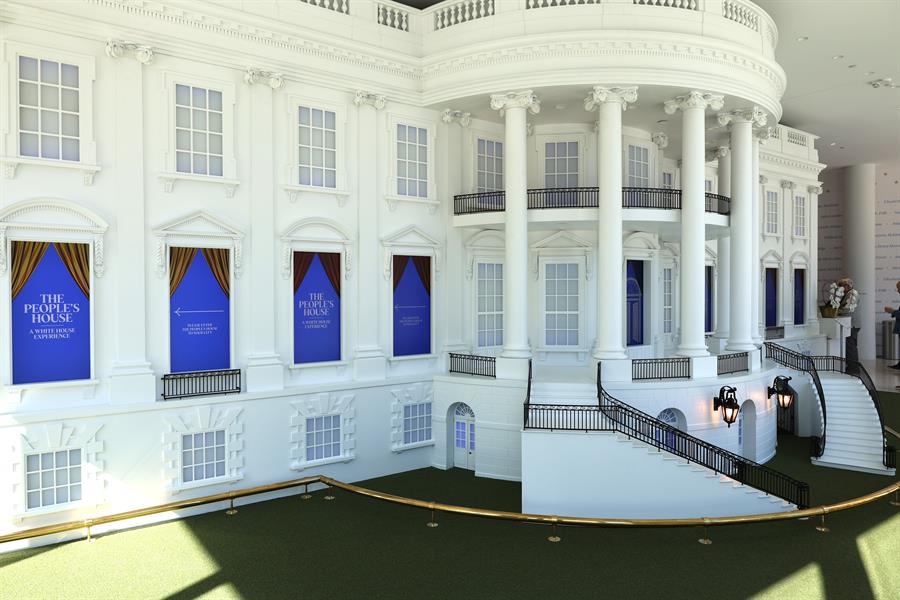 una maqueta de la Casa Blanca dispuesta en el interior del museo interactivo 'The People's House'