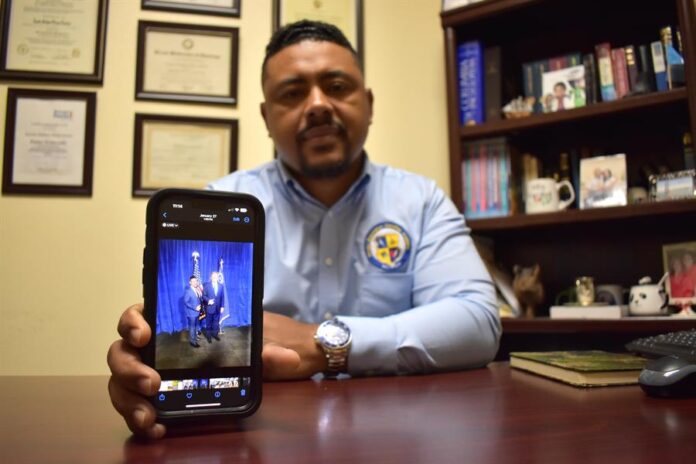 Camilo Pérez, pastor y líder de la iglesia Torreón Fuerte Camilo Pérez, pastor y líder de la iglesia Torreón Fuerte