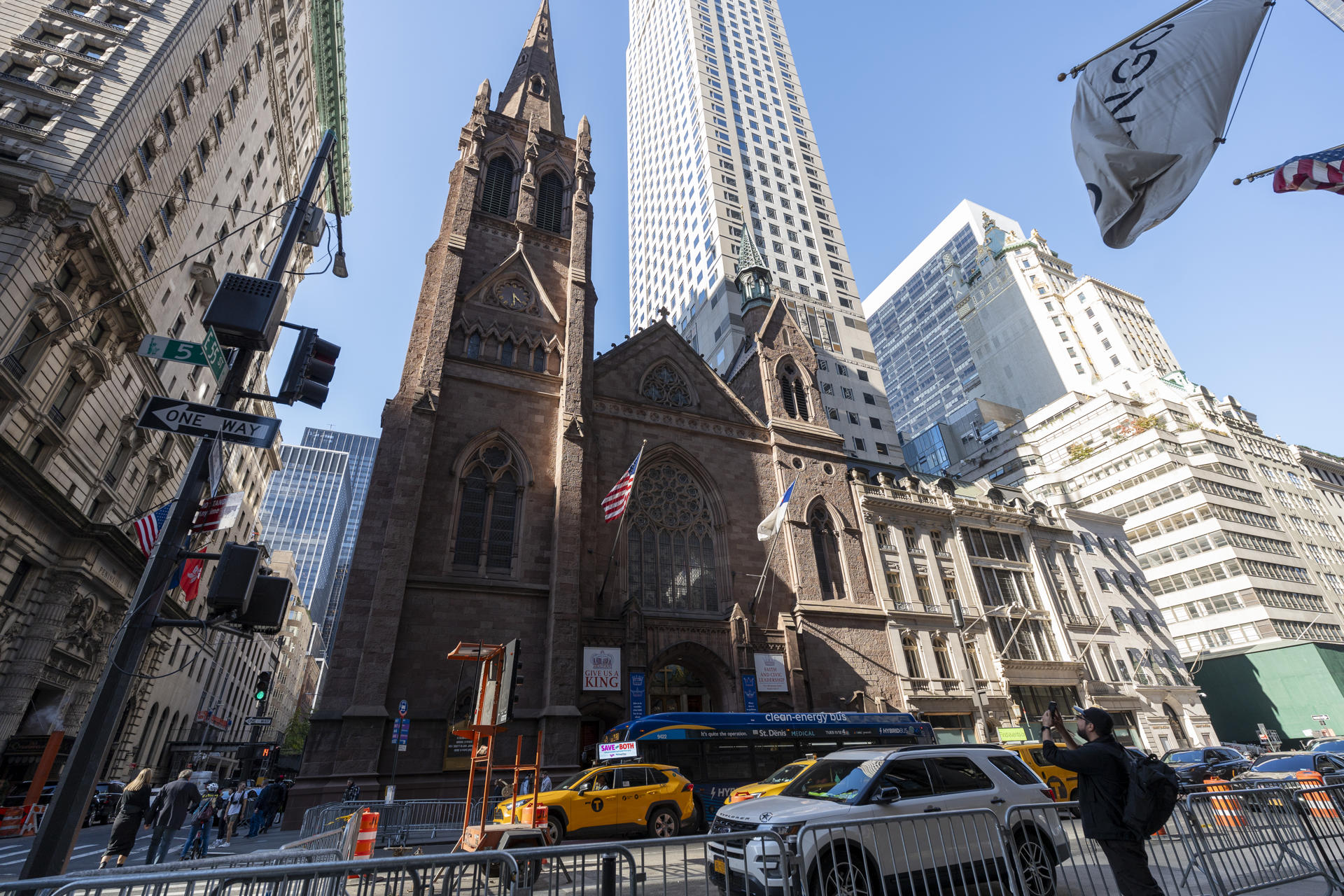 Fotografía de la Iglesia Presbiteriana en la Quinta Avenida de Nueva York.