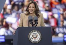 Kamala Harris sorprende con un cameo junto a su imitadora en programa de televisión SNL Kamala Harris