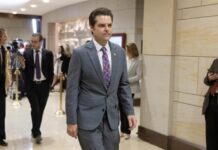 Trump presiona a senadores para que apoyen a Gaetz, su polémica opción a fiscal general Matt Gaetz1
