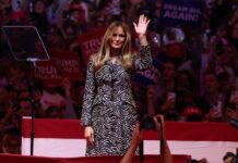 Melania Trump (2)