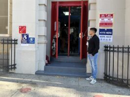 Una jueza ordena al Gobierno Trump informar sobre agentes federales en las urnas elecciones