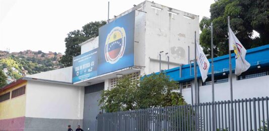 fachada del centro de detención Casa de Justicia 431, este sábado en Caracas
