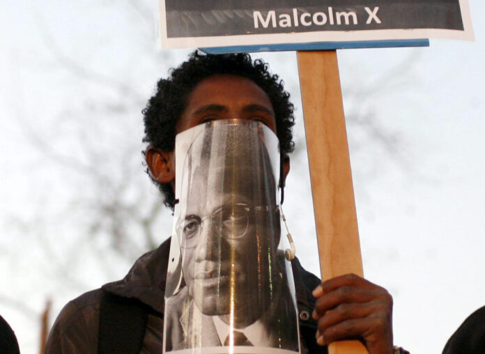 Familia de Malcolm X demanda a la ciudad de Nueva York, al FBI y la CIA por su asesinato