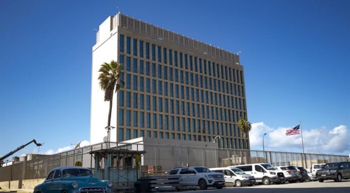 Presentan proyecto de ley en EE.UU. para frenar interferencia de Cuba en emisoras de Florida Cuba