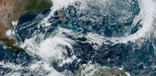 tormenta tropical Sara