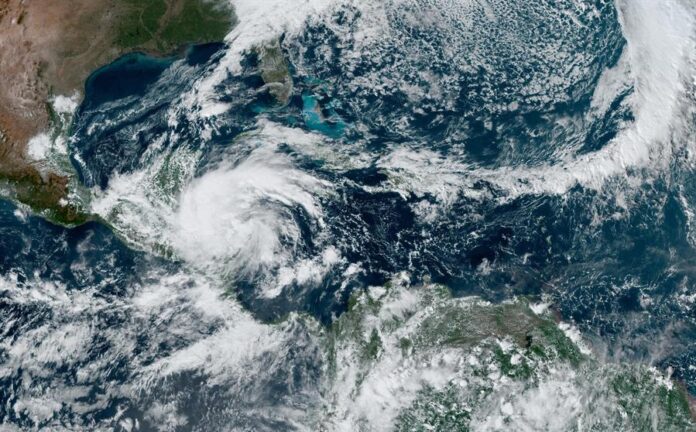 tormenta tropical Sara