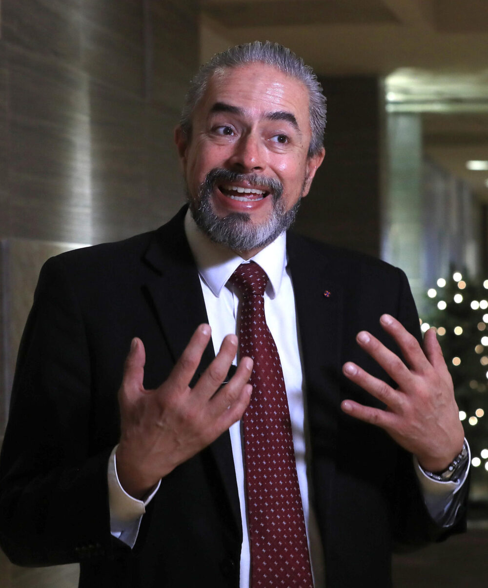 Alejandro Sandoval, 
