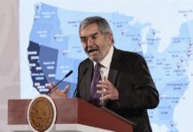 Gobierno de México afirma que sus connacionales aportan el 8 % del PIB de Estados Unidos