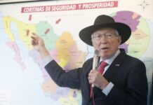 Embajador de EE.UU. en México: "Viene una sacudida con la llegada de Donald Trump"
