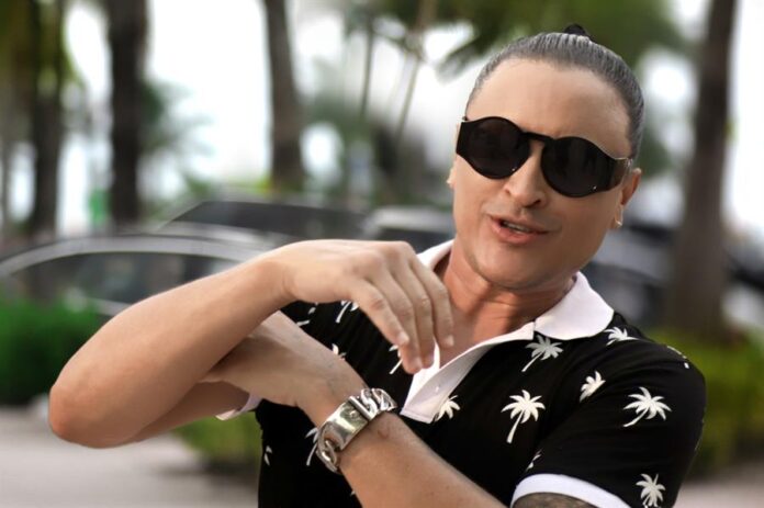 Elvis Crespo