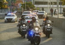 En medio de la violencia, autoridades arrancan en el sur de México operativo de seguridad Integrantes de la Guardia Nacional participan en un acto protocolario
