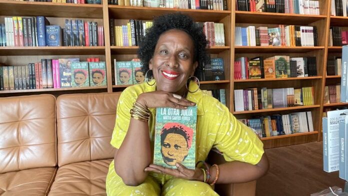 La escritora puertorriqueña Mayra Santos-Febres La escritora puertorriqueña Mayra Santos-Febres